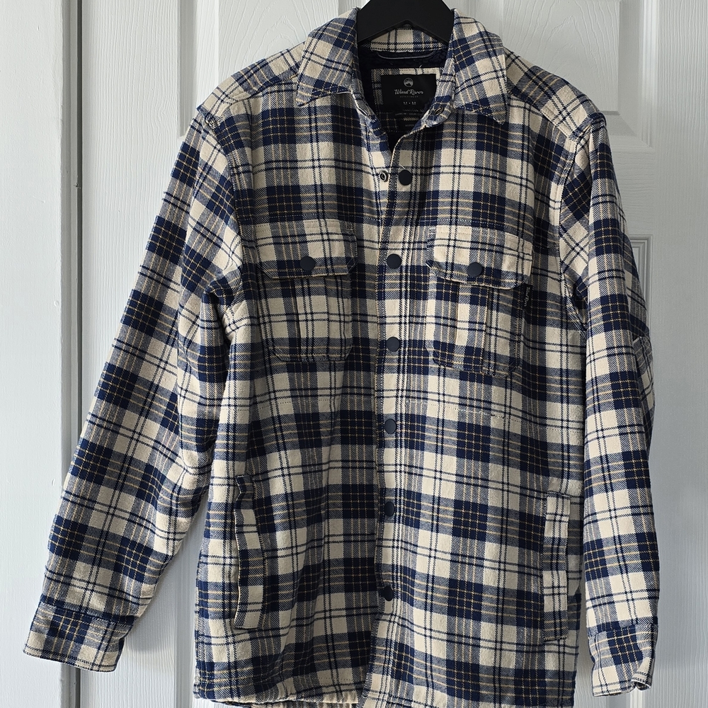 WindRiver men's casual outerwear jacket. Hyper -Dry. Nearly New. Size Med.